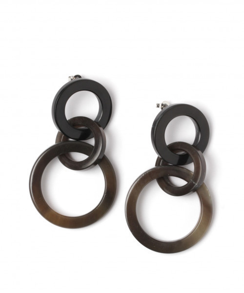 BAYFLOW（ベイフロー）の「ホーンランダムピアス2（ピアス（両耳用）・レディース・キャメル/ダークブラウン/ナチュラル/ブラウン/モカ・FREE）」の14枚目の写真