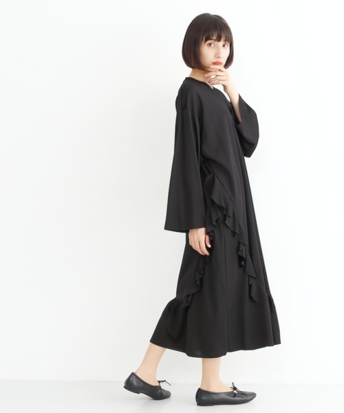 Merlot メルロー の ラッフルフリルvネックワンピース2618 ワンピース Wear
