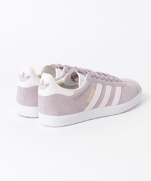 adidas Originals(アディダスオリジナルス)の「adidas Originals/アディダス オリジナルス GAZELLE W/ガゼル ウィメンズ(スニーカー・レディース・ライトグレー・23cm/23.5cm/24cm/24.5cm/25cm)」の2枚目の写真