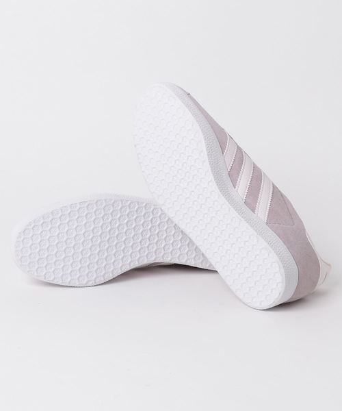 adidas Originals(アディダスオリジナルス)の「adidas Originals/アディダス オリジナルス GAZELLE W/ガゼル ウィメンズ(スニーカー・レディース・ライトグレー・23cm/23.5cm/24cm/24.5cm/25cm)」の3枚目の写真