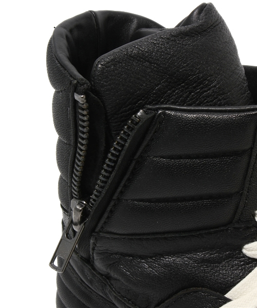 MIDWEST（ミッドウエスト）の「DIET  BUTCHER  SLIM  SKIN スタッズハイカットスニーカー（スニーカー・メンズ・ブラック・8/10/9）」の7枚目の写真