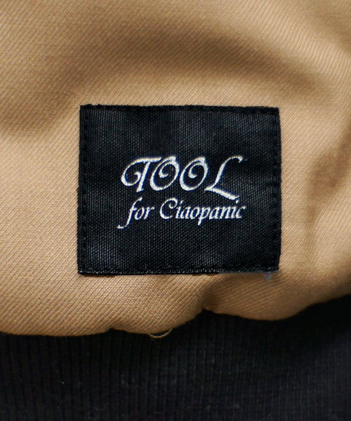 CIAOPANIC（チャオパニック）の「【TOOL FOR Ciaopanic】TR/PU LEATHER 切り替えスタジャン（スタジャン・メンズ・チャコールグレー/ネイビー/キャメル・MEDIUM/LARGE/SMALL）」の7枚目の写真