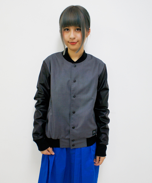 CIAOPANIC（チャオパニック）の「【TOOL FOR Ciaopanic】TR/PU LEATHER 切り替えスタジャン（スタジャン・メンズ・チャコールグレー/ネイビー/キャメル・MEDIUM/LARGE/SMALL）」の5枚目の写真