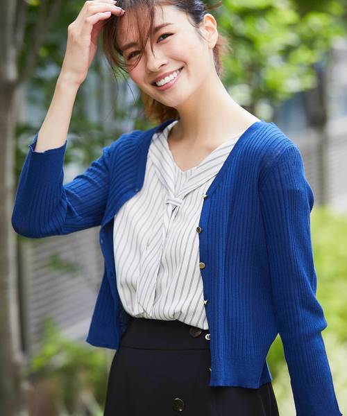 12Twelve Agenda（トゥエルブ　アジェンダ）の「UVリブショートニットカーディガン（カーディガン/ボレロ・レディース・ブラック/パープル/ネイビー/ブラウン/オフホワイト/ラベンダー・M）」の22枚目の写真