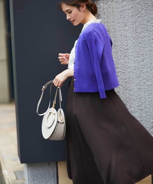 12Twelve Agenda（トゥエルブ　アジェンダ）の「UVリブショートニットカーディガン（カーディガン/ボレロ・レディース・ブラック/パープル/ネイビー/ブラウン/オフホワイト/ラベンダー・M）」の14枚目の写真