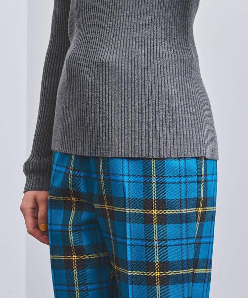 UNITED ARROWS(ユナイテッドアローズ)の「UWSC W/PE リブ タートルネック ニット†(ニット/セーター・レディース・ダークグレー/ベージュ/ブラック/ロイヤルブルー・FREE)」の14枚目の写真
