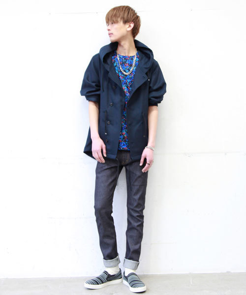 MIDWEST（ミッドウエスト）の「DIET  BUTCHER  SLIM  SKIN ビックプリントＴシャツ（Tシャツ/カットソー・メンズ・ブルー/ネイビー・2/1）」の8枚目の写真