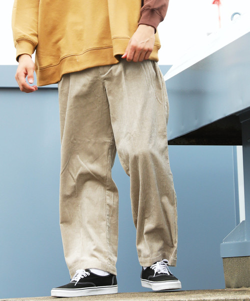 Ressaca（レサーカ）の「太畝コーデュロイワイドパンツ（その他パンツ・メンズ・ブラック/カーキ/ライトベージュ・M/L）」の3枚目の写真
