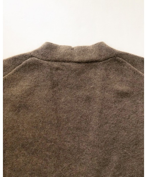 TODAYFUL（トゥデイフル）の「ソフトラクーンニット（ニット/セーター・レディース・チャコールグレー/モカ・FREE）」の4枚目の写真