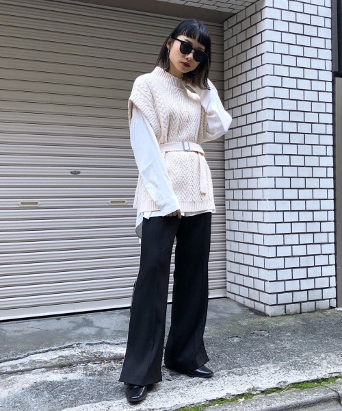 PAGEBOY（ページボーイ）の「ウエストマークベスト（Tシャツ/カットソー・レディース・ブラック/ベージュ/オフホワイト・FREE）」の4枚目の写真