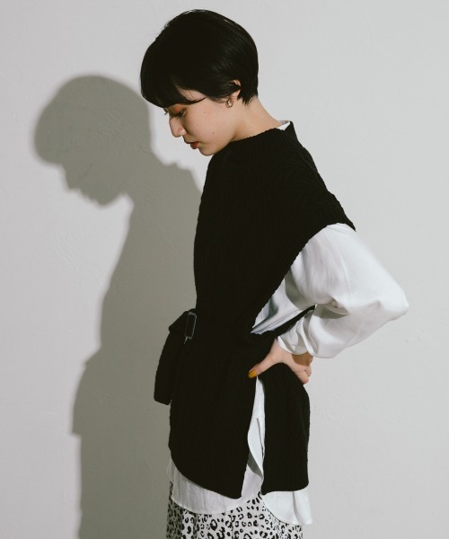 PAGEBOY（ページボーイ）の「ウエストマークベスト（Tシャツ/カットソー・レディース・ブラック/ベージュ/オフホワイト・FREE）」の17枚目の写真