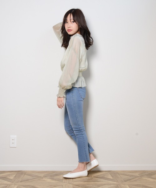 shopnikoniko（ショップニコニコ）の「ウエストギャザーブラウス シアーブラウス（シャツ/ブラウス・レディース・ベージュ/ブラック/グリーン/オフホワイト・フリー）」の16枚目の写真
