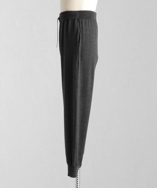 LOEFF(ロエフ)の「<LOEFF(ロエフ)> ドライウール ニット トラックパンツ MEN'S(その他パンツ・メンズ・ダークグレー/ベージュ・2/1)」の8枚目の写真