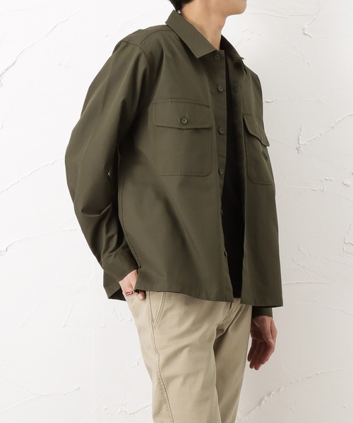 Dickies(ディッキーズ)の「Dickies ディッキーズ 長袖 ワークシャツ 刺繍 ワンポイント(シャツ/ブラウス・メンズ・ブラック/ベージュ/カーキ・M/L/XL/XXL)」の3枚目の写真