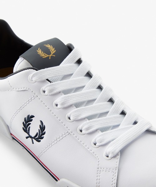 ★★Fred Perry フレッドペリー／本革ホワイトスニーカー26.5cm美品 FRED PERRY フレッドペリー B300レザー スニーカー B1260-303