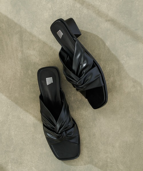 COLONY 2139（コロニートゥーワンスリーナイン）の「ねじりミュールサンダル（サンダル・レディース・ブラック/アイボリー/モカ・23cm/24cm/25cm）」の22枚目の写真