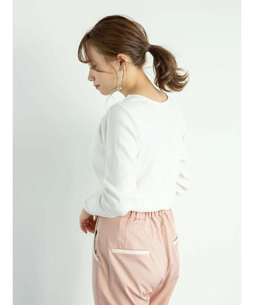 earth music&ecology（アースミュージックアンドエコロジー）の「2wayリブカットプルオーバー ＊（Tシャツ/カットソー・レディース・ブラック/ブラウン/アイボリー/ピンクベージュ・FREE）」の16枚目の写真