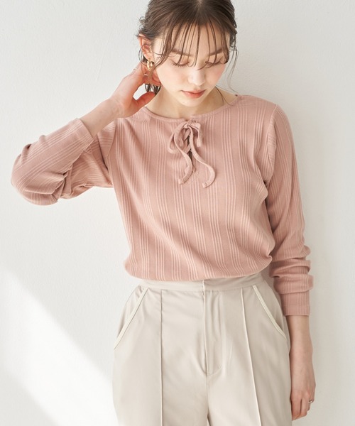 earth music&ecology（アースミュージックアンドエコロジー）の「2wayリブカットプルオーバー ＊（Tシャツ/カットソー・レディース・ブラック/ブラウン/アイボリー/ピンクベージュ・FREE）」の4枚目の写真