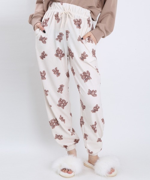 WC(ダブル シー)の「WC/クマ総柄イージーパンツ(その他パンツ・レディース・アイボリー/ブラック・FREE)」の1枚目の写真