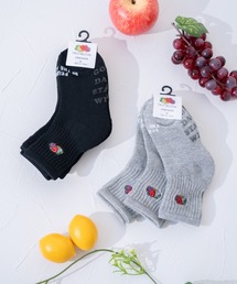 FRUIT OF THE LOOM（フルーツオブザルーム）の「クオーター丈刺繍3P/ キッズ / クォーター丈ソックス / ３足セット（ソックス/靴下・キッズ）」
