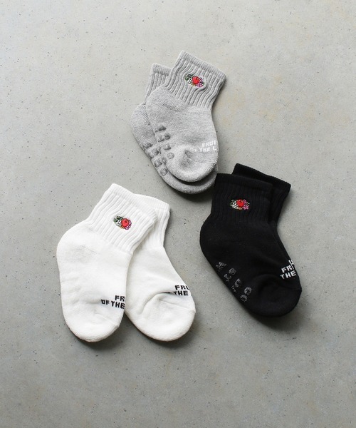 FRUIT OF THE LOOM（フルーツオブザルーム）の「クオーター丈刺繍3P/ キッズ / クォーター丈ソックス / ３足セット（ソックス/靴下・キッズ・マルチ/グレー/ブラック・13cm-15cm/16cm-18cm）」の17枚目の写真