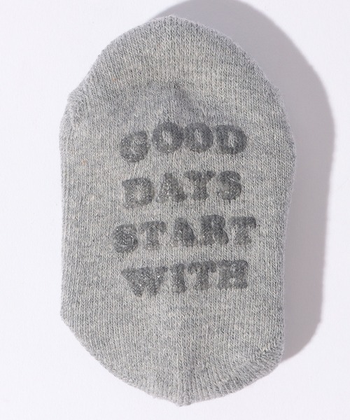 FRUIT OF THE LOOM（フルーツオブザルーム）の「クオーター丈刺繍3P/ キッズ / クォーター丈ソックス / ３足セット（ソックス/靴下・キッズ・マルチ/グレー/ブラック・13cm-15cm/16cm-18cm）」の14枚目の写真