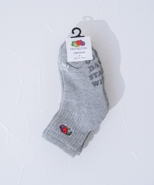 FRUIT OF THE LOOM（フルーツオブザルーム）の「クオーター丈刺繍3P/ キッズ / クォーター丈ソックス / ３足セット（ソックス/靴下・キッズ・マルチ/グレー/ブラック・13cm-15cm/16cm-18cm）」の20枚目の写真