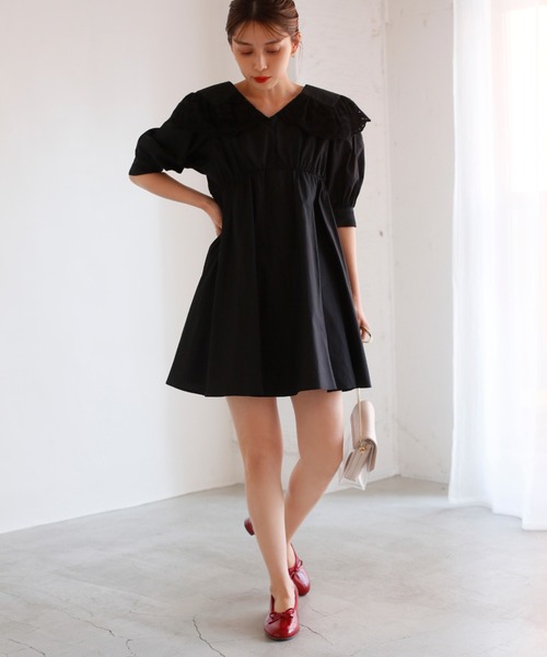 one after another NICE CLAUP(ワンアフターアナザーナイスクラップ)の「【Web限定】ビックカラ―コットンレースチュニック(チュニック・レディース・オフホワイト/ブラック/ミント・FREE)」の2枚目の写真