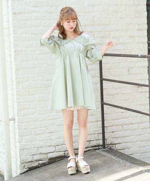 one after another NICE CLAUP(ワンアフターアナザーナイスクラップ)の「【Web限定】ビックカラ―コットンレースチュニック(チュニック・レディース・オフホワイト/ブラック/ミント・FREE)」の18枚目の写真