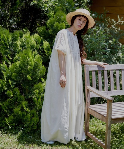 Libra Cue(リブラ キュー)の「梯子レースリラックスボリュームワンピース(ワンピース・レディース・ホワイト/ブラック/ネイビー・FREE)」の16枚目の写真