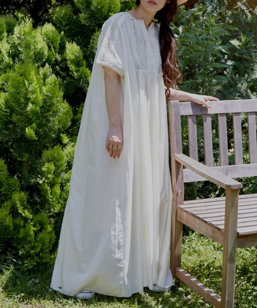 Libra Cue(リブラ キュー)の「梯子レースリラックスボリュームワンピース(ワンピース・レディース・ホワイト/ブラック/ネイビー・FREE)」の18枚目の写真