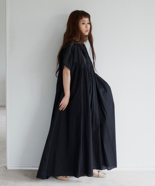 Libra Cue(リブラ キュー)の「梯子レースリラックスボリュームワンピース(ワンピース・レディース・ホワイト/ブラック/ネイビー・FREE)」の20枚目の写真