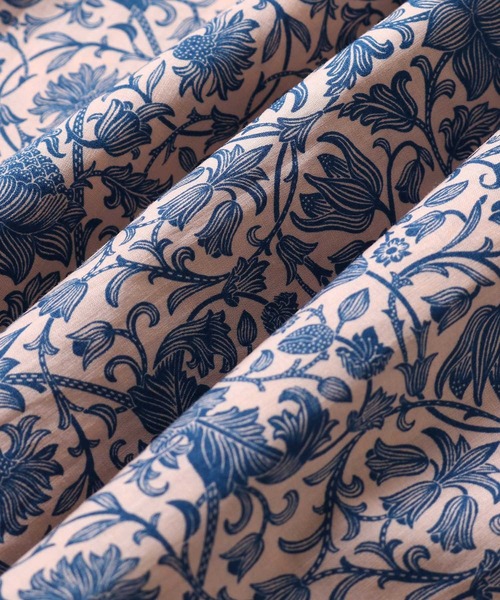 SALON adam et rope'（サロン アダム エ ロペ）の「リバティプリントストレートリラックスパンツ（その他パンツ・レディース・ネイビー/ピンク・FREE）」の12枚目の写真