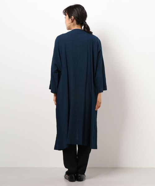 Plantation（プランテーション）の「ラックスcrepe / コート / L-line（チェスターコート・レディース・ベージュ/ネイビー/その他3・02）」の8枚目の写真