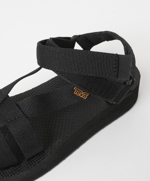 Teva(テバ)の「Teva MIDFORM ARIVACA(サンダル・レディース・ブラック・6/7)」の5枚目の写真