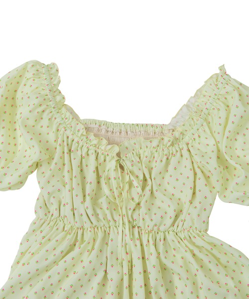 PUNYUS（プニュズ）の「小花柄スクエアネックワンピース（ワンピース・レディース・ブラック/グリーン/ライトイエロー/ライトピンク・1/2/4/3）」の21枚目の写真