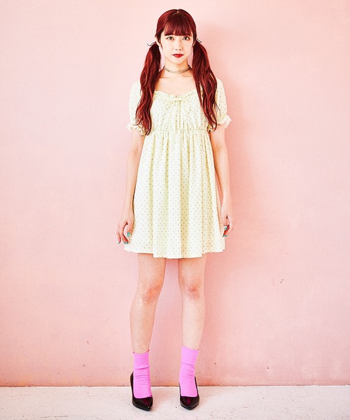 PUNYUS（プニュズ）の「小花柄スクエアネックワンピース（ワンピース・レディース・ブラック/グリーン/ライトイエロー/ライトピンク・1/2/4/3）」の7枚目の写真