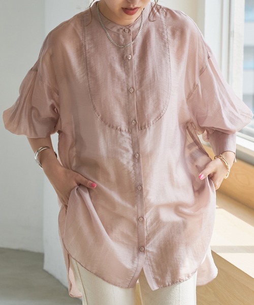 DISCOAT（ディスコート）の「シアーバンドカラーシャツ（シャツ/ブラウス・レディース・ホワイト系その他/サックスブルー/ピンクベージュ・FREE）」の3枚目の写真