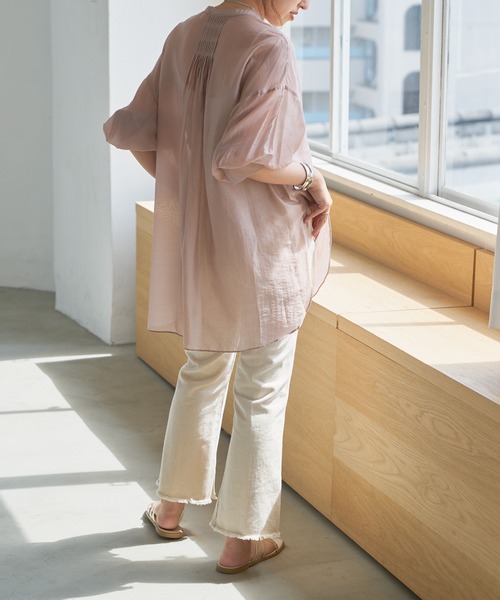 DISCOAT（ディスコート）の「シアーバンドカラーシャツ（シャツ/ブラウス・レディース・ホワイト系その他/サックスブルー/ピンクベージュ・FREE）」の13枚目の写真