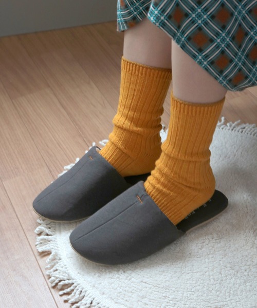 TAWARA（タワラ）の「メリノウールミックスリブクルーソックス（ソックス/靴下・レディース・ピンク/グリーン/レッド/マスタード/ネイビー/ターコイズブルー/オレンジ/杢グレー/ブラック・M/S）」の6枚目の写真