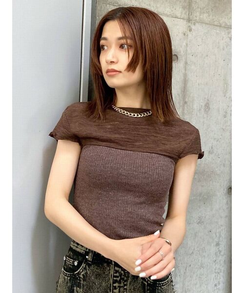 EMODA（エモダ）の「クロップカバートップ（Tシャツ/カットソー・レディース・ブラック/カーキ/ブラウン・FREE）」の3枚目の写真