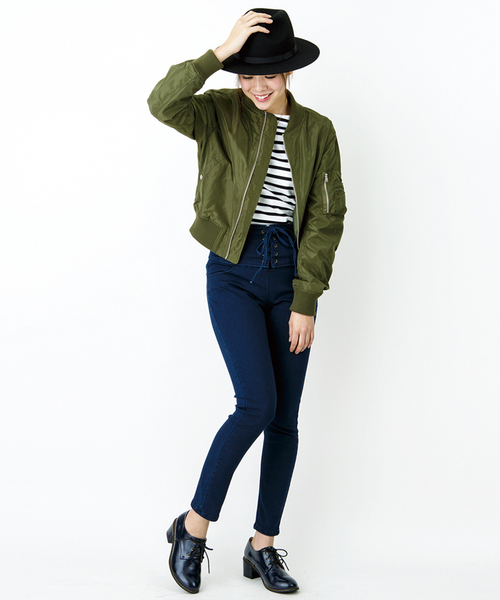 WEGO（ウィゴー）の「WEGO/レースアップハイウエストスキニーパンツ（デニムパンツ・レディース・インディゴブルー/ダークインディゴブルー/ライトインディゴブルー・MEDIUM/LARGE）」の19枚目の写真