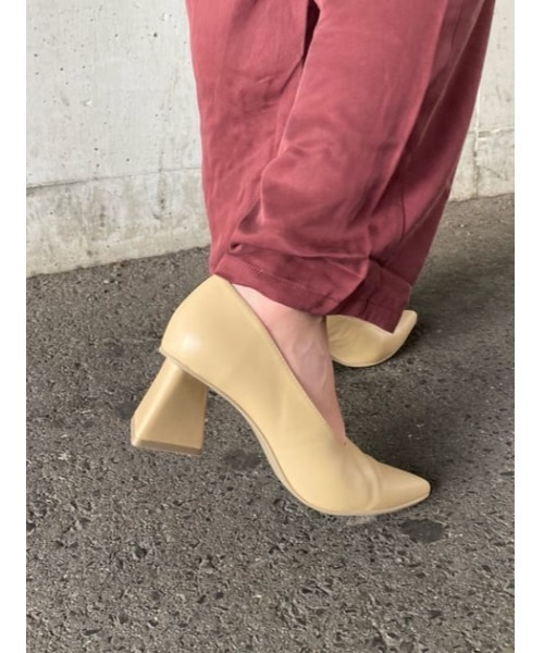THROW by SLY（スローバイスライ）の「THROW POINTED HEEL PUMPS ポインテッドヒール パンプス（パンプス・レディース・ベージュ/グリーン・SMALL/MEDIUM/LARGE）」の19枚目の写真