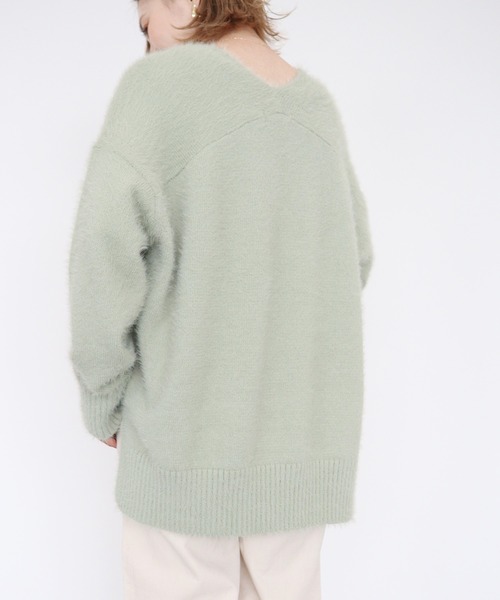 AMERICAN HOLIC（アメリカンホリック）の「Vネックシャギーニットプルオーバー（ニット/セーター・レディース・ライトグレー/アイボリー/ミント/モカ・M/L）」の4枚目の写真