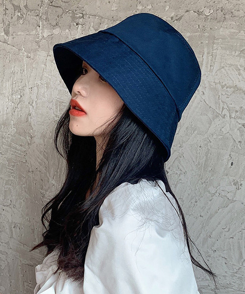 c.u.l（シーユーエル）の「【c.u.l】ツイルコットンベーシックバケットハット cula283（ハット・レディース・ブルー/ブラック/ホワイト・FREE）」の3枚目の写真