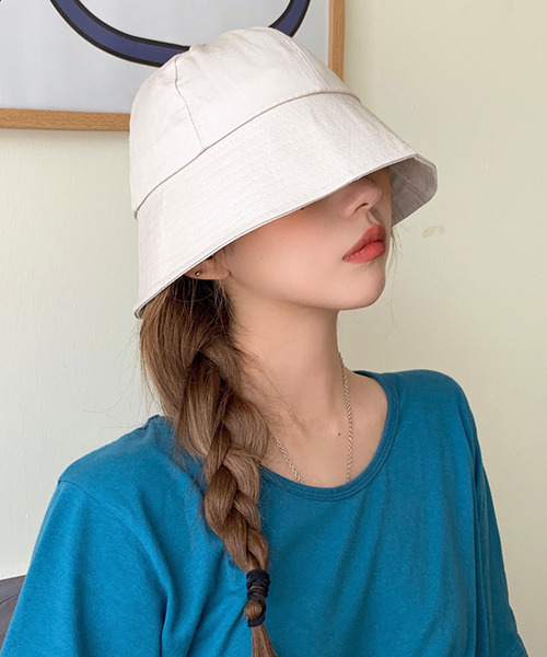 c.u.l（シーユーエル）の「【c.u.l】ツイルコットンベーシックバケットハット cula283（ハット・レディース・ブルー/ブラック/ホワイト・FREE）」の4枚目の写真