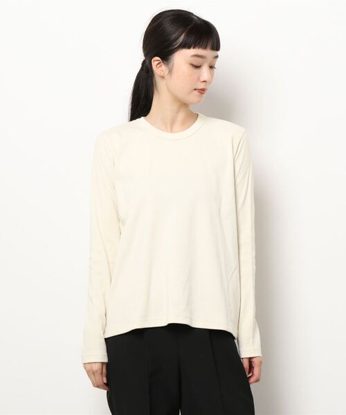 MADEMOISELLE ROPE'(マドモアゼル ロペ)の「【KLOKE】バックオープンカットソー(Tシャツ/カットソー・レディース・ブラック/キナリ・FREE)」の2枚目の写真
