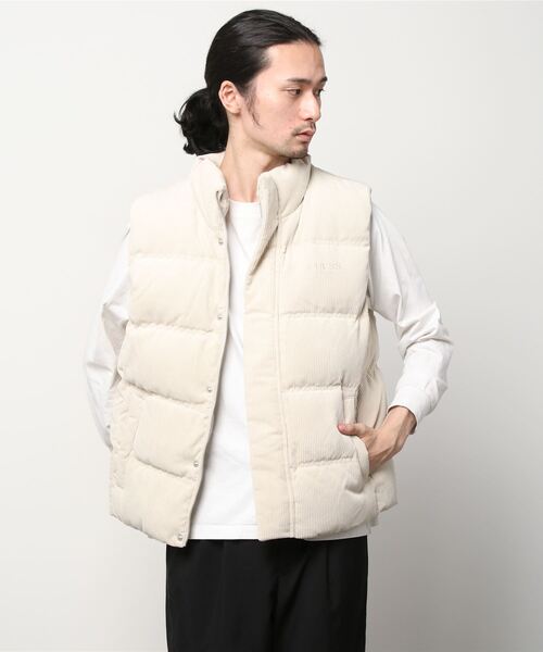 Guess（ゲス）の「Corduroy Down Vest（ダウンベスト・メンズ・ライトグレー/ベージュ・SMALL/LARGE/MEDIUM）」の2枚目の写真