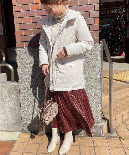 Cutie Blonde(キューティーブロンド)の「◆【S-L】ベロアプリーツスカート(スカート・レディース・ピンク系/ダークグレー/ナチュラル・03/01/02)」の14枚目の写真