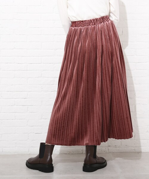 Cutie Blonde(キューティーブロンド)の「◆【S-L】ベロアプリーツスカート(スカート・レディース・ピンク系/ダークグレー/ナチュラル・03/01/02)」の17枚目の写真